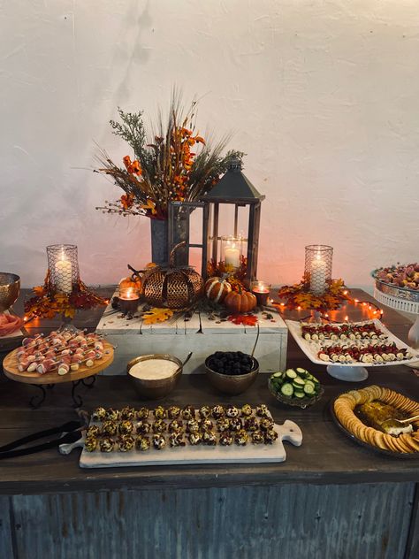 Fall Dessert Bar Display, Fall Food Display, Fall Grand Opening Ideas, Fall Surprise Birthday Party, Autumn Birthday Party Aesthetic, Fall Catering Table Ideas, Harvest Bridal Shower Ideas, October Engagement Party, Fall Food Table Display