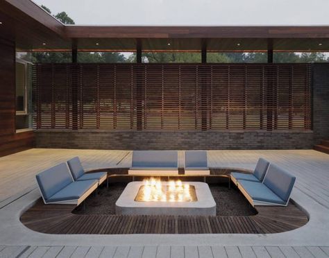 An Outdoor Fire Pit Is The Perfect Place For Late Night Conversations Modern Outdoor Fireplace, Conversation Pit, Modern Porch, Custom Fire Pit, Backyard Buildings, Built In Seating, Outdoor Entertaining Area, Firepit, Outdoor Fire