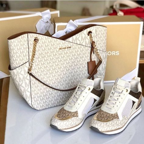 Michael Kors Wedge Sneakers, Asics Women Shoes, Shoes Outfit Fashion, Figure Poses, Party Wear Indian Dresses, Asics Women, Diva Fashion, Wedge Sneakers, Shoe Game