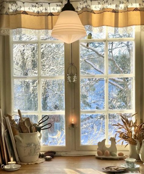 Photograph Composition, Winter Hygge, Tiny Dragon, Wallpaper Winter, Cabin Cottage, Ivy House, Psalm 34, Winter Mornings, Winter Vibes