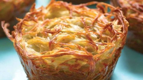 Potato Kugel Recipe, Potato Kugel, Jewish Holiday Recipes, Idaho Potatoes, Breakfast And Brunch, Passover Recipes, Kosher Recipes, Hash Brown, Jewish Recipes