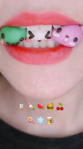 Asmr Emoji, Emoji Food, Candy Videos, Emoji Challenge, Satisfying Eats, Food Asmr, Asmr Mukbang, Asmr Food, Edit Music