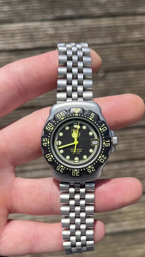 TAG Heuer F1 Formula One Gents Quartz Watch Black Yellow Dial Bezel. Men’s Size | eBay F1 Formula, Tag Heuer, Black Watch, Formula One, Quartz Watch, Black N Yellow, Yellow, Black