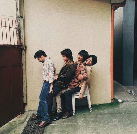 IMMA JUST LEAVE THIS HERE // iv of spades Mundo Iv Of Spades Aesthetic, Iv Of Spades Aesthetic, Iv Of Spades Art, Iv Of Spades Wallpaper, Spades Aesthetic, Spades Wallpaper, Iv Of Spades, King Of Spades, Pop P