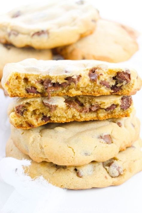 How to Make the BEST BIG FAT CHEWY Chocolate Chip Cookies Big Bakery Cookies, Recipe Cards Printable Free, Chocolate Chip Cookies Ingredients, Soft Chocolate Chip Cookies, Types Of Chocolate, Chewy Chocolate Chip, Cookie Flavors, Chewy Chocolate Chip Cookies, Printable Recipe Cards