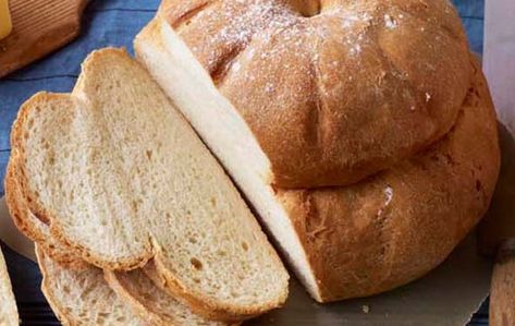 Classic Cottage Loaf Cottage Loaf, British Baking Show Recipes, British Bake Off Recipes, Bake Off Recipes, The Great British Bake Off, Paul Hollywood, Classic Cottage, British Bake Off, British Baking