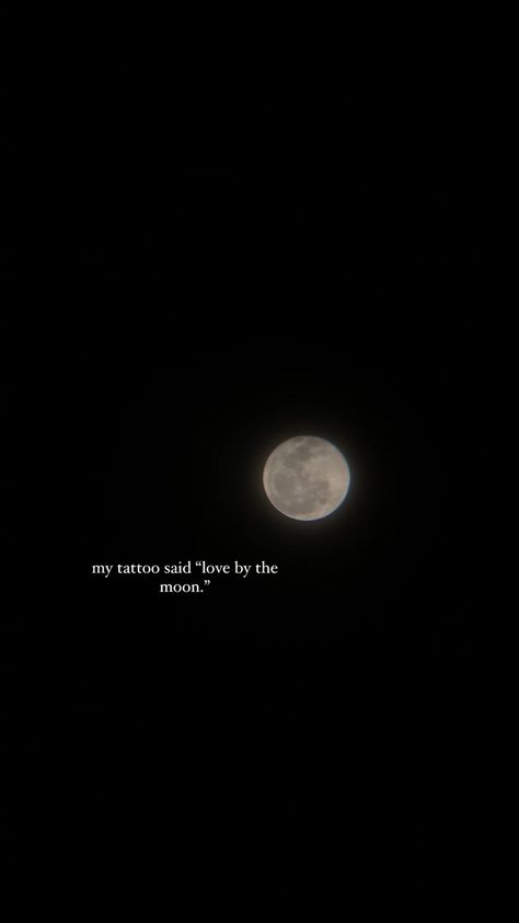 Small Moon Quotes, Quotes For Moon Lovers, Short Breakup Quotes To Him, Moon Tattoo Quotes, Moon Quotes Hindi, Moon Romantic Quotes, Moon Lovers Quotes, Moon Love Quotes, Moon Text