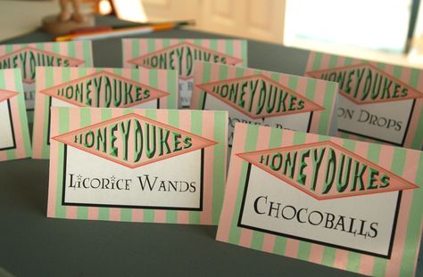 A Very Potter Halloween Party: Honeydukes and Platform 9 3/4 – My Life's Designs Honeydukes Labels, Wizard Spells, Honey Dukes, Harry Potter Activities, Harry Potter Day, Hogwarts Party, Harry Potter Printables Free, Harry Potter Props, Harry Potter Theme Birthday