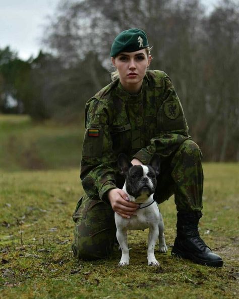 Female Army Soldier, Female Soldier, Army Soldier, Soldier