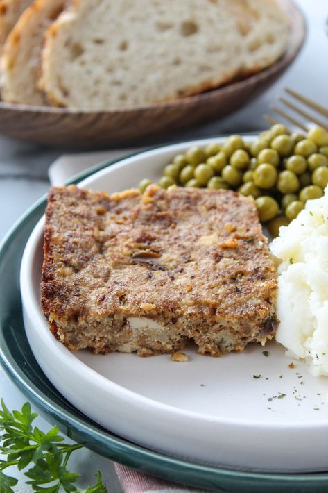 Vegetarian Holiday Loaf - Baking You Happier Vegetarian Loaf Recipes, Stuffing Loaf, Nut Loaf Recipe, Vegetarian Chicken Noodle Soup, Holiday Loaf, Vegetarian Loaf, White Bean Chili Vegetarian, Vegan Stuffing, Vegetarian Pot Pie