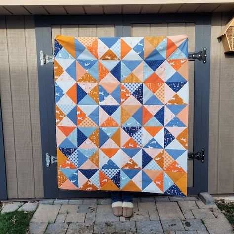 Check out this item in my Etsy shop https://www.etsy.com/ca/listing/1340570348/unfinished-quilt-top-for-sale-layer-cake Quilts For Sale, Quick Gifts, Fat Quarter Shop, Custom Quilts, Quilting Ideas, Quilt Top, Quilt Piecing, Beautiful Quilts, Quilt Shop