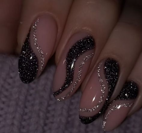 Sparkly Black Nails, Black Sparkle Nails, Black Prom Nails, Black Silver Nails, Nye Nails, Prom Nails Silver, Hoco Nails, Black Nails With Glitter, Classy Acrylic