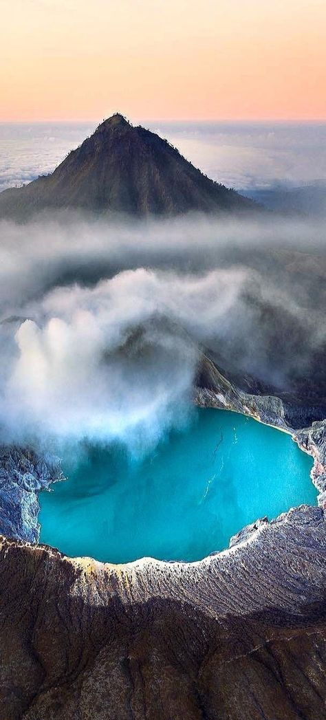 Kawah Ijen Volcano, Java, Indonesia Indonesia Volcano, Ijen Volcano, Kawah Ijen, Travel To, 7 Continents, Strange Places, Globe Trotter, Travel Around The World, Volcano