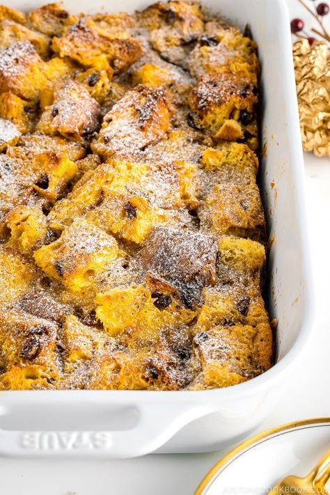 Soaked up delicious spiced-custard and baked till puffed up and golden, this warm Panettone Bread Pudding is super easy to make and incredibly delicious! There is no perfect holiday dessert than this!   #panettone #breadpudding #holiday | Easy Japanese Recipes at JustOneCookbook.com Pantone Bread Pudding, Panettone Pudding, Panettone Bread Pudding, Panettone Bread, Easy Japanese Recipes, Bread Pudding Recipe, Japanese Recipes, Holiday Dessert, Bread Pudding