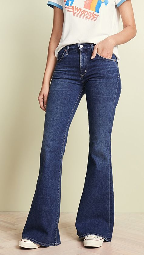 Citizens of Humanity Chloe Flare Jeans | 15% off 1st app order use code: 15FORYOU Flare Jeans Outfit, Outfits Con Jeans, Look Legging, Flattering Outfits, Denim Flares, Citizens Of Humanity, Outfits Casuales, Platform Shoes, Casual Jeans