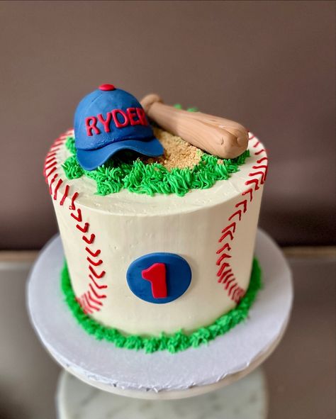 Baseball Cakes For Boys, Rookie Year Smash Cake, Baseball Theme Birthday Cake, Rookie Year Birthday Cake, Rookie Year First Birthday Cake, Rookie Year Cake, Rookie Of The Year First Birthday Cake, Baseball First Birthday Cake, Rookie Of The Year Cake