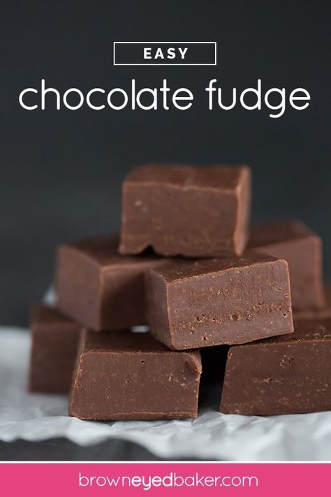 Fudge Recipe - This quick and easy fudge recipe is made with chocolate chips and sweetened condensed milk. Options are included for using marshmallows and the microwave! Perfect for Christmas gifts! #fudge #candy #recipe #chocolatefudge #chocolate #christmasrecipes #christmascandy Fudge Peppermint, Quick And Easy Fudge, Frosting Fudge, Simple Fudge, Easy Fudge Recipe, Fudge Candy, Mocha Cheesecake, Brown Eyed Baker, Brownies Recipes