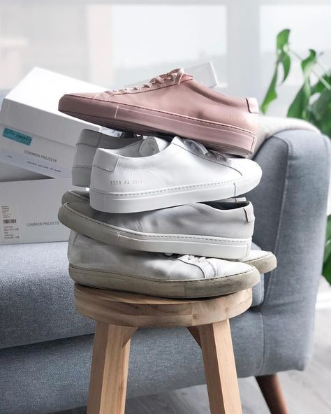 Common Projects Outfit Men, Common Projects Outfit, Latest Beard Styles, Common Projects Achilles Low, Common Projects Achilles, Men’s Fitness, Shoes Photography, Mens Fashion Blog, White Leather Sneakers