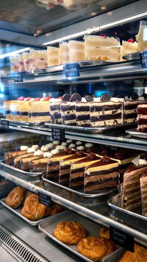 Martha's Country Bakery (@marthascountrybakery) • Instagram photos and videos Oreo Mousse Cake, Country Bakery, Bread Store, Oreo Mousse, Nyc Bakery, Nyc Coffee Shop, Bakery Aesthetic, How To Store Bread, House Cake