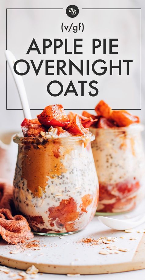 Our Vegan and Gluten-Free Apple Pie Overnight Oats are bringing alll the autumnal dessert vibes, for BREAKFAST! Just 9 ingredients to make these wholesome, naturally sweetened, meal prep-friendly delights! Gf Apple Pie, Apple Pie Overnight Oats, Gluten Free Apple Pie, Vegan Overnight Oats, Apple Bite, Classic Apple Pie, Cooked Apples, Overnight Oats Recipe, Apple Pie Recipes