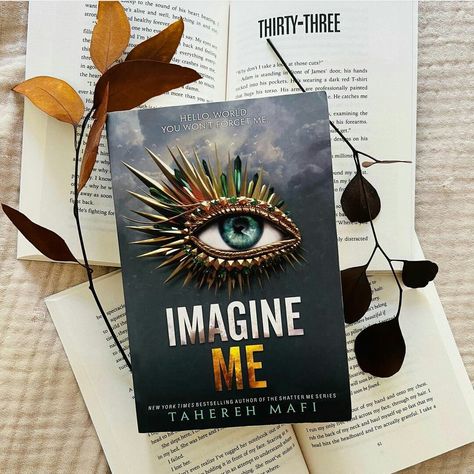 Imagine Me Tahereh Mafi, Academia Bookshelf, Bookshelf Study, Imagine Me, Tess Gerritsen, Right And Wrong, Tahereh Mafi, Bookstagram Inspiration, Shatter Me Series