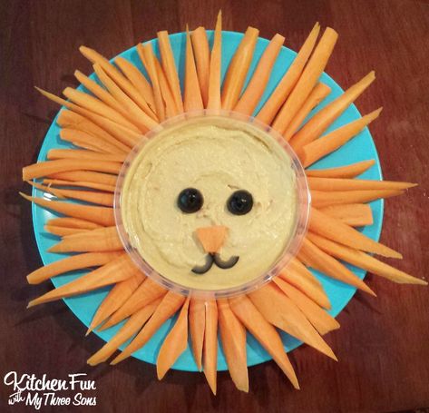 Kitchen Fun With My 3 Sons: Easy Lion Hummus Snack for Kids Hummus Snack, Lion Baby Shower, Animal Snacks, Snack For Kids, Picky Toddler, Small Food, Toddler Parties, Kitchen Fun, Kids Party Food