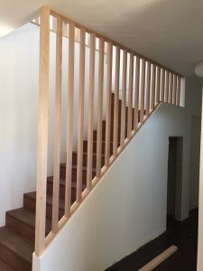 Zeroscaping Backyard, Diy Staircase Makeover, Wood Aesthetic, Deck Privacy, Diy Staircase, House Staircase, Stair Railing Design, Staircase Remodel, Staircase Makeover