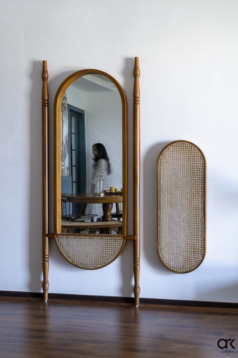 Entrepreneur Couple, Minimal Mirror, Monochromatic Wallpaper, Wabi Sabi House, Modern Apartment Interior, Bay Window Seat, Modern Indian Art, Minimal Furniture, Wainscoting Panels