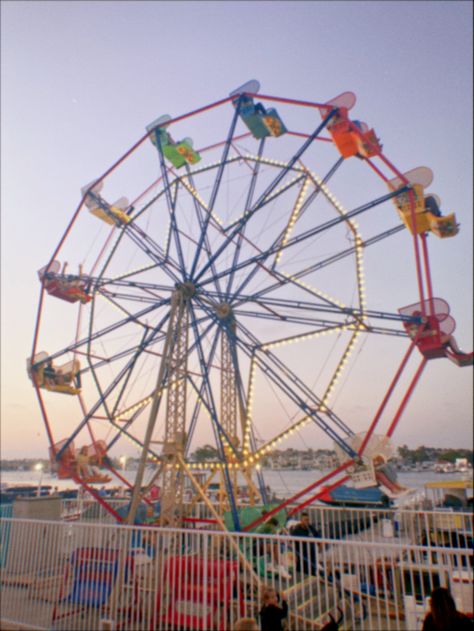 Pier, ferris wheel, arcade, beach, beach fun, carnival, summer fun, summer activities, kids summer activities Beach Carnival, Kids Summer Activities, Future Painting, Destination Travel, Fun Summer Activities, Fun Fair, Eternal Summer, Book Aesthetics, Big Wheel