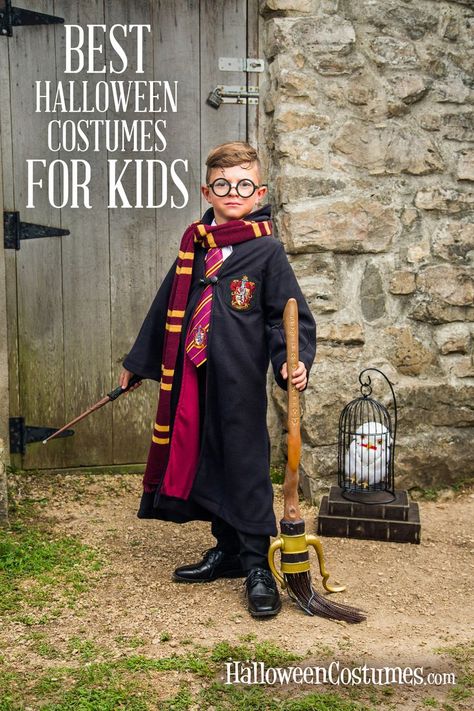 Any kid who wants to dress up any of the Harry Potter character, automatically wins at life. Ron E Hermione, Harry Potter Halloween Costumes, Harry Potter Kids, Lily Potter, Kids Costumes Boys, Harry Potter Halloween, Harry Potter Costume, Harry Potter Diy, Harry Potter Party