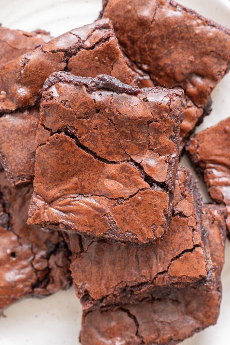 almond flour brownie recipe Gluten Free Brownie Recipe Almond Flour, Low Carb Brownies Almond Flour, Almond Flour Brownies Easy, Almond Flour Desserts Easy, Keto Brownies Almond Flour, Almond Flour Dessert Recipes, Gluten Free Brownies Almond Flour, Low Sugar Brownies Recipe, Brownies Almond Flour