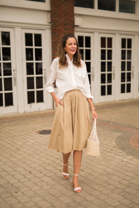 themilleraffect.com wearing a white alex mill button up and khaki midi skirt White Khaki Outfit, Usherette Outfit, Khaki And White Outfits, White And Khaki Outfit, Khaki Skirt Outfit, Cream Skirt Outfit, Khaki Midi Skirt, White Attire, Khakis Outfit