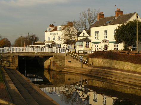 Trent Lock, Long Eaton, UK Long Eaton, Tea Rooms, Door Steps, March 17th, Homemade Food, Nottingham, Boats, Places To Visit, Favorite Places