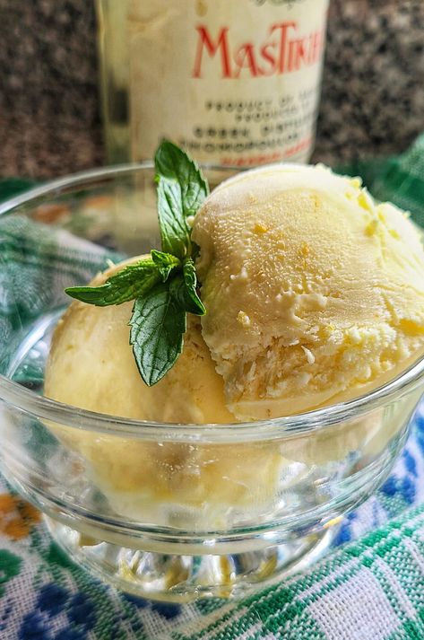 Mastic Tree, Greek Summer, Greek Desserts, Cute Baking, Ice Cream Recipe, Make Ice Cream, Greek Food, Ice Cream Flavors, Ice Cream Maker