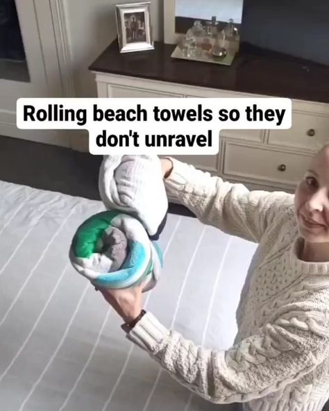 Rolled Towels In Basket, Organizing Beach Towels, How To Roll Beach Towels To Save Space, How To Roll Beach Towels, Folding Beach Towels Save Space, How To Fold Beach Towels To Save Space, Roll Beach Towels, Towel Folding Ideas Space Saving, How To Fold Beach Towels