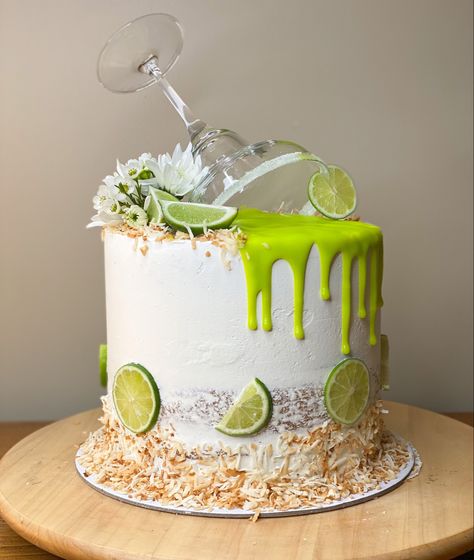 Margarita Lime Cake, Key Lime Birthday Cake Ideas, Margarita Theme Cake, Margarita 21st Birthday, Tequila Themed Cake, A Toni Bit Older Cake, Margarita Cake Design, Tequila 21st Birthday, Tequila Cake Design