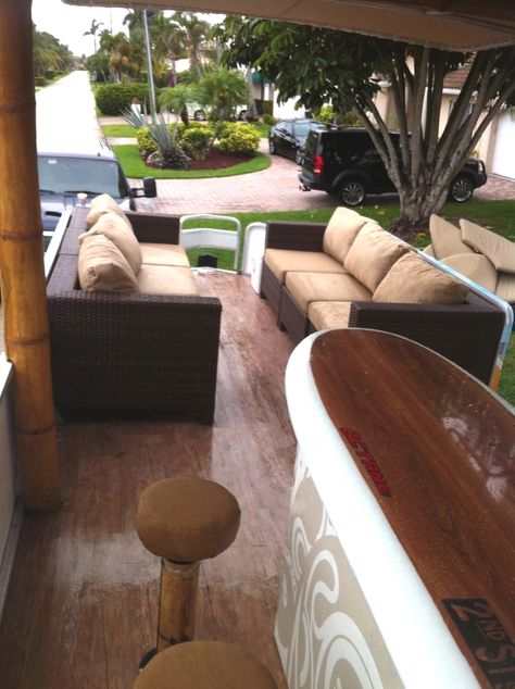 Pontoon Boat Party, Pontoon Boat Furniture, Pontoon Houseboat, Pontoon Seats, Pontoon Boat Accessories, Pontoon Boat Seats, Boat Bar, Party Barge, House Boats