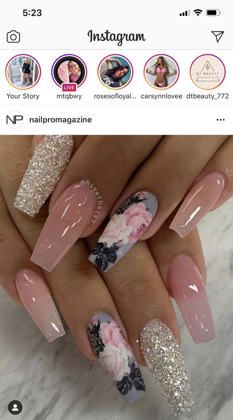 Foil Nail Designs, Foil Nail Art, Floral Nail Designs, Fancy Nails Designs, Christmas Gel Nails, Nails Design With Rhinestones, Dope Nail Designs, Pretty Nail Designs, Pretty Nail Art Designs