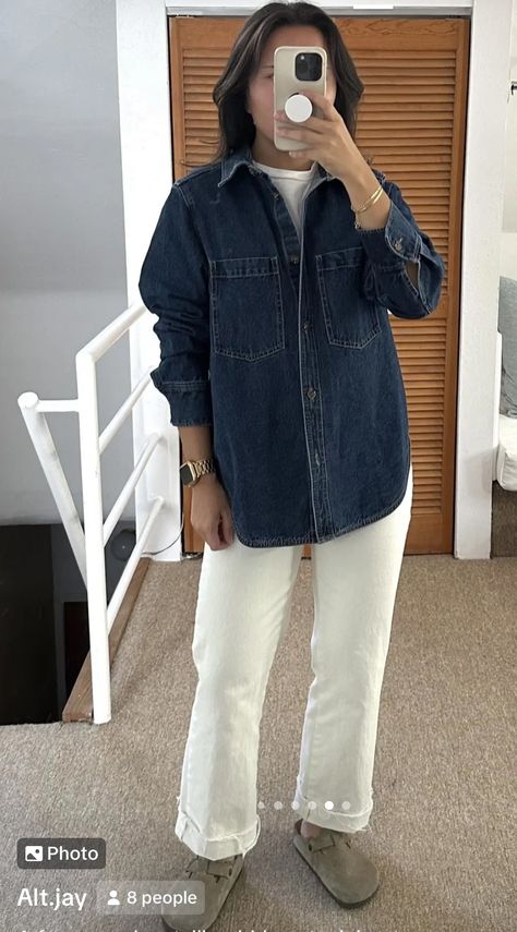 Cardigan As A Top Outfit, Leanne Ford Style Fashion, Fall Casual Friday Work Outfits, Cream Denim Jeans Outfit, Sunny Fall Outfits, Relaxed Fit Jeans Women Outfits, Off White Jeans Outfit, Classic Style Women Timeless, Fall Chic