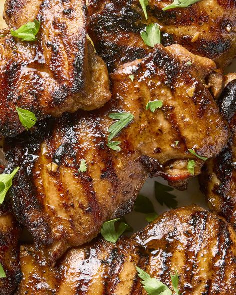 Bbq Meat Dishes, Picnic Chicken, Thigh Marinade, Pickled Cucumber Salad, Chicken Thigh Marinade, Best Grilled Chicken, Portuguese Sausage, Apple Cider Vinegar Chicken, Grilled Foods