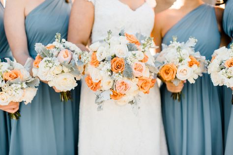 Orange Wedding Ideas, Orange And White Flowers, Orange Wedding Bouquet, Orange Wedding Colors, Orange Wedding Flowers, Rustic Fall Wedding, Orange Wedding, Fall Wedding Colors, Glamorous Wedding