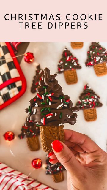 Leanna Laming on Instagram: "Like & Comment TREE to get the recipe sent straight to your inbox! 🎄❤️These quick and festive Christmas tree cookie dippers are perfect for dunking into your hot cocoa this season! 🌲🍪✨ Made with Biscoff cookies, dark chocolate, and festive sprinkles, they add just the right touch of sweetness!! I love to eat these as is or also with a cup of coffee 😉.

#cookingvideo #quickrecipes #recipeideas #easymeals #recipevideo #goodmoodfood #easyrecipes #foodie #foodphotography #foodreelsfoodblogger #instafood #betterhomesandgardens #mybhg #mybhghome #bhghowiholiday #bhgholiday  #foodreels  #ltkhome #christmasdecor #christmasrecipes" Cookie Dippers, Cookies Dark Chocolate, Cookie Dipper, Easy Holiday Dessert, Biscoff Recipes, Sweet Sauces, Cookie Exchange Recipes, Diy Hot Chocolate, Easy Holiday Desserts