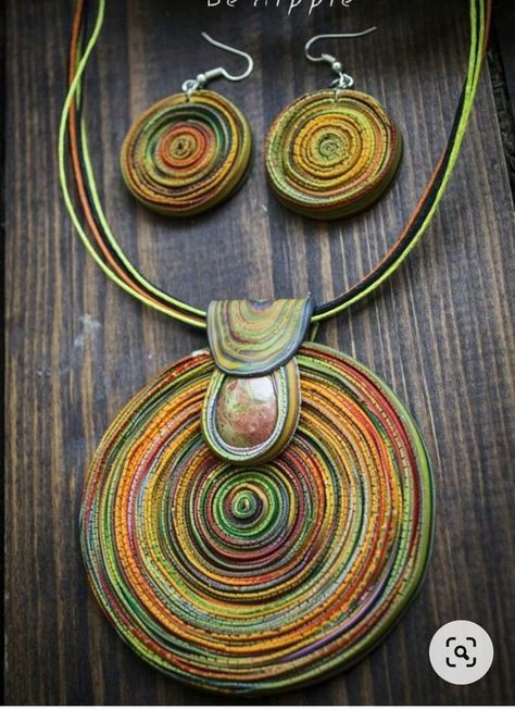 Polymer Clay Favorite FREE Tutorials & more | Is it done with polymer clay | Facebook Clay Necklace Diy, Diy Necklaces Tutorial, Earrings Diy Handmade, Shibori Jewelry, Jewelry Product Shots, Polymer Inspiration, Paper Earrings, Polymer Clay Jewelry Diy, Polymer Clay Necklace