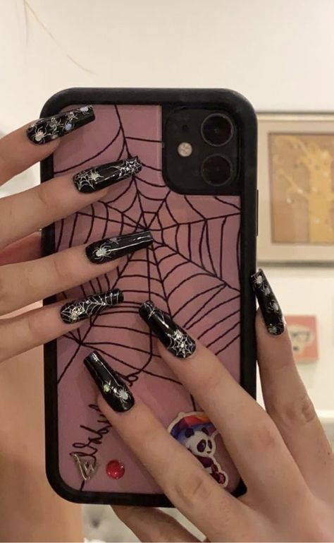 Square Acrylics, Wildflower Phone Cases, Halloween Decals, Retro Phone Case, Gothic Nails, Edgy Nails, Spooky Szn, Grunge Nails, Girly Phone Cases