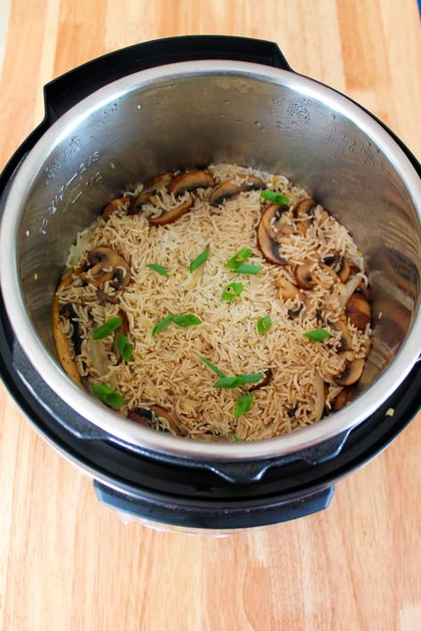 Mushroom Rice Pilaf – Instant Pot, Stove Top | Living Smart And Healthy Rice Pilaf Instant Pot, Cream Of Mushroom Rice, Mushroom Rice Pilaf, Mushroom Rice Recipes, Perfect Quinoa, Spicy Mushroom, Pilaf Recipes, Fluffy Rice, Mushroom Rice