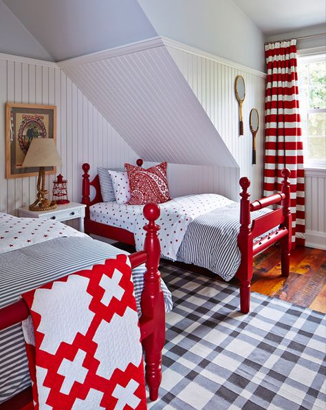 Editor’s Inspiration: Cottage Paint Ideas To Try This Summer | House & Home Vermont Living, Red And White Decor, Idea Bilik Tidur, Grey Cottage, Reka Bentuk Bilik Tidur, Sarah Richardson, Hiasan Bilik Tidur, Red Cottage, Twin Bedroom