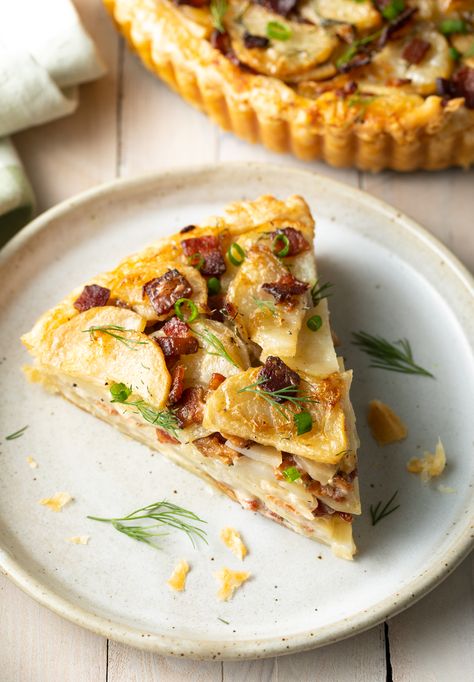 Crispy crust layered with potatoes, onions, and bacon. The Saint Patrick's Day favorite is a must have at an Irish dinner! #aspicyperspective #foodblog #foodie #instayum #hungry #thekitchn #onmytable #dailyfoodfeed #foodlove #foodpic #instafood #foodstagram #tasty #irishpotatopie #irishpotatoes #irishfood #potatoes #potatopie #scallopedpotatoes #dinner Irish Potato Pie Recipe, Irish Potato Pie, Irish Dinner Recipes, Beef Pie Recipe, Recipe With Potatoes, Irish Dinner, Creamy Scalloped Potatoes, Potato Pie Recipe, Irish Potato