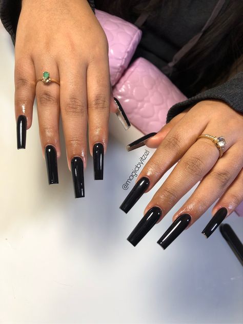 Black Acrylic Nails Aesthetic, Long Black Nails Ideas, Black Long Acrylic Nails Square, Black Nails Square Long, Long Black Acrylics, Pretty Long Nails Acrylic, Nails Ideas Black Women, Full Black Nails, All Black Nails Acrylic