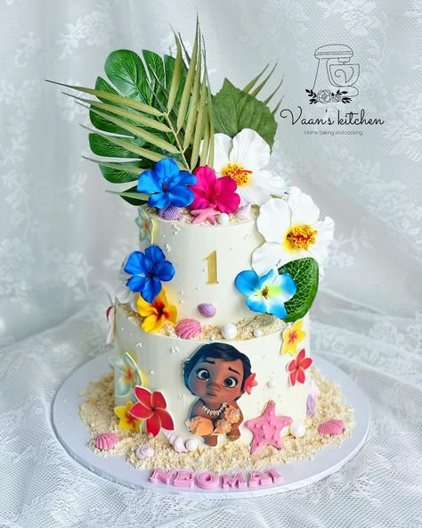 Moana Birthday Cake 💕💕Customer’s positive feedback..... 😋😋💕 #birthdqaycakes #cupcakes #buttercreamcakes #fondantcakes #customcakes #handmadetopper #cakedecor #cakedesign #sydneycake #sydneycakes #vaanskitchen #spongecake #moanacake #moanacakes Moana Birthday Party Ideas Cake, Baby Moana Birthday Party Ideas, Baby Moana Birthday Party, Moana Birthday Party Ideas, Moana Birthday Cake, Toddler Birthday Cakes, Moana Cake, Baby Moana, Buttercream Cake Designs