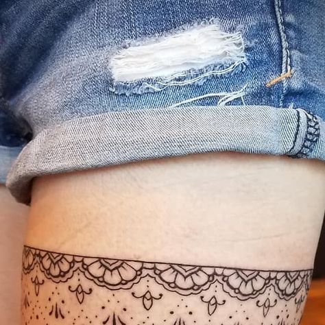 Nina Himes on Instagram: "Pretty garter tattoo that I did in 2017!" Thigh Band Tattoo Women, Thigh Band Tattoo, Thigh Band, Garter Tattoo, Band Tattoo, Flower Mandala, Tattoos For Women, Band, Tattoos